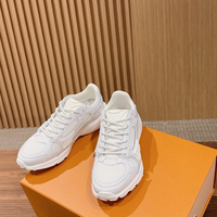 Baskets décontractées de haute qualité, style designer, à semelle épaisse, basses, avec empiècements en maille de vache et couleurs tendance, pour hommes et femmes