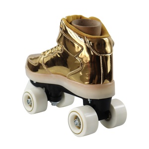 Chaussures de <span class=keywords><strong>roller</strong></span> à 4 roues professionnelles pour l'extérieur, quad et double, en cuir synthétique PU <span class=keywords><strong>avec</strong></span> fonction clignotante pour patinoires de location - Product Image 4