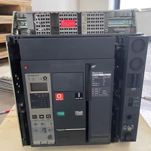 Disjoncteur de circuit ACB Masterpact NW12NA 1250A 690V 50/60Hz tripolaire, type tiroir, fixation au mur - Product Image 2