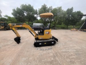 Mini-excavatrice CAT 301.7, petite pelleuse d'origine, machine de 1 à 2 tonnes, Caterpillar 301.7, excellentes performances en stock, certifiée CE - Product Image 3