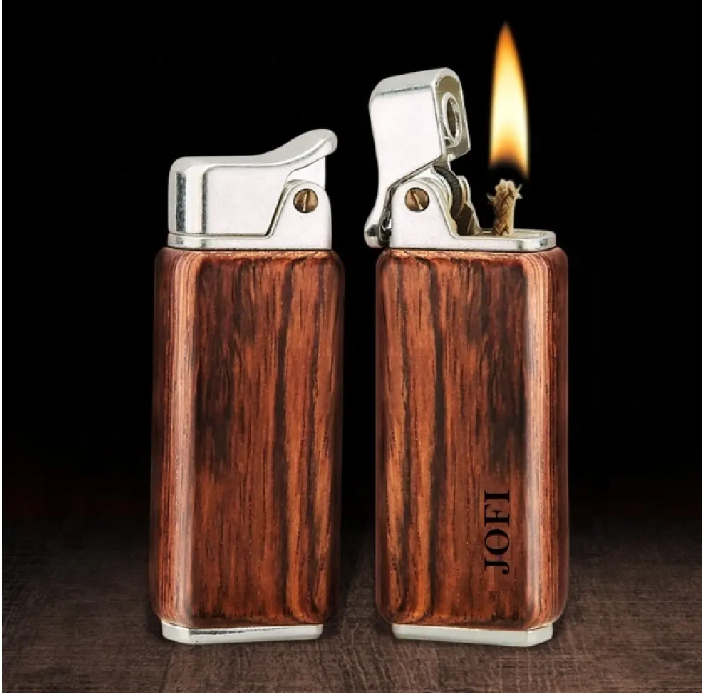 Stock cherosene accendino olio benzina legno metallo più leggero mola anima in ottone accendisigari Gadget collezione regalo