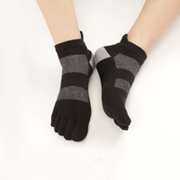 Chaussettes de sport OEM CoolMax à séchage rapide, cinq doigts, rayées, haute élasticité, anti-ampoules, pour la course, le yoga et le Pilates