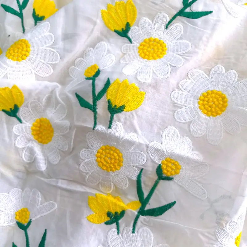 Reine Baumwolle weißer Spitzenstoff bunte Blumen stickerei Dekoration für Hochzeit Brauttuch
