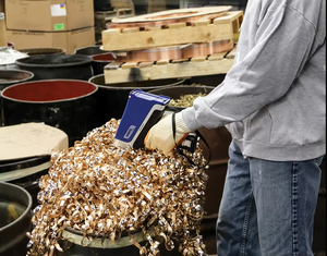 Espectrómetro DE RAYOS X industrial portátil Vanta Element-S Detección rápida Metales preciosos Aleaciones de mineral Ag-Espectrómetro de metales preciosos - Product Image 5