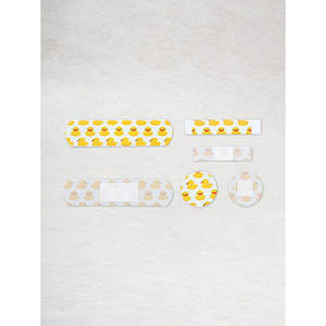 Confezione da 24 bende autoadesive di anatra in gomma mista - Product Image 1