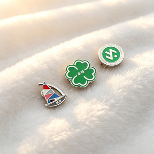 Étiquettes métalliques personnalisées gravées sur mesure avec logo, accessoires vestimentaires pour maillots de bain et vêtements de mode - Product Image 3