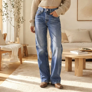 Jeans pour femmes taille mi-haute vintage délavé coupe évasée en denim extensible style western - Product Image 1