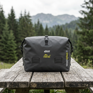 Bolsa de Sillín Interna Impermeable GIVI T506 de 35 LT de Capacidad para Trekker Outback 37 LT, Trekker Dolomiti 36 LT, Trekker 36 LT - Product Image 3
