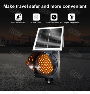 Luz intermitente amarilla de tráfico de advertencia de energía solar de venta de fábrica - Product Image 4