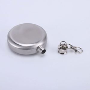 1oz Outdoor Portable 304 Stainless Steel Wine Pot Wholesales Cylinder Circle Hip Flask Gift Keychain Hip Flask - Product Image 2