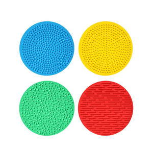 Jouet anti-stress en silicone 3D arc-en-ciel qui sort des yeux, jouet à presser pour décompresser - Product Image 4