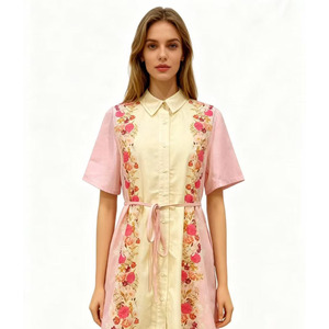 Camisa Casual de Oficina de Manga Corta para Mujer en Combinación de Colores Rosa y Amarillo con Estampados Florales en los Laterales - Product Image 1