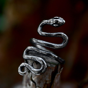 SS8-1245R <span class=keywords><strong>2023</strong></span> nouveauté Punk serpent anneau pour hommes femmes Animal gothique Cool anneau motard bijoux cadeau <span class=keywords><strong>fête</strong></span> - Product Image 3