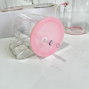 Adatto per il vinile 17oz trasparente sublimabile tazza da <span class=keywords><strong>caffè</strong></span> in vetro con coperchio pp <span class=keywords><strong>caffè</strong></span> ghiacciato 17oz Camper Mug con coperchio in plastica colorata - Product Image 6