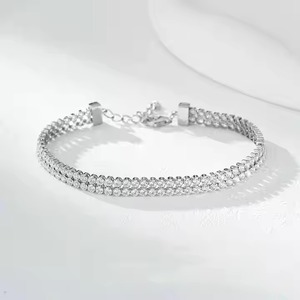 Pulsera de Eslabones Cubanos con Diamantes de Moissanita de Primera Calidad con Plata 925 para Hombre y Mujer, Disponible en Proveedor Mayorista - Product Image 1