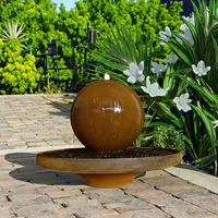 Décoration de jardin Fontaine à eau Boule d'extérieur Caractéristiques d'eau rustiques en acier Corten Rideau d'eau en métal rouillé de haute qualité
