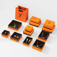 Boîte d'emballage pour bracelet de montre avec logo personnalisé Boîtes de bagues et de boucles d'oreilles Boîte en papier pour bijoux avec couvercle et base de collier