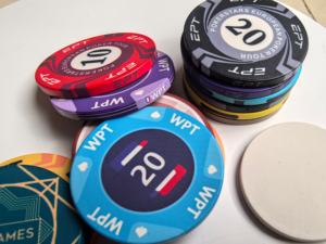 Fichas de Póker de Cerámica EPT de 39 mm con Calidad de <span class=keywords><strong>Casino</strong></span>, Color, Número y Logotipo Personalizados para Eventos de Clubes de Póker y Regalos Empresariales - Product Image 3