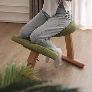 Tabouret <span class=keywords><strong>de</strong></span> <span class=keywords><strong>chaise</strong></span> à genoux <span class=keywords><strong>ergonomique</strong></span> en bois massif réglable <span class=keywords><strong>Chaise</strong></span> <span class=keywords><strong>de</strong></span> <span class=keywords><strong>bureau</strong></span> à domicile en bois avec caractéristiques <span class=keywords><strong>de</strong></span> réglage des genoux - Product Image 5