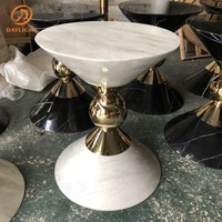 Chaise basse blanche en marbre, marque de luxe de luxe personnalisée, patio nordique, ensemble de table pour la maison, offre spéciale