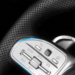Volant en cuir et fibre de carbone pour <span class=keywords><strong>Mercedes</strong></span> Benz GLE300 GLE400 GLE350 CLA 45 C63 C43 E63 AMG GT W212 W204 W205 W213 GLE - Product Image 3
