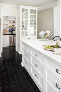 Vermonhouzz Wholesale White Matte Glass <strong>Panel</strong> Door Custom Kitchen Cabinets <strong>American</strong> Classic <strong>Style</strong> Central Island - Product Image 5