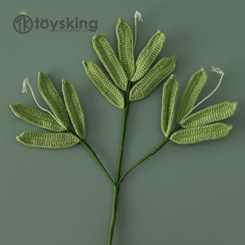 Polycephalous leaf
