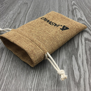 Sac en toile de jute personnalisé avec logo imprimé, sac cadeau de Noël en toile de jute, sac en toile de jute avec cordon en coton brun - Product Image 3