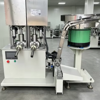 Machine de remplissage semi-automatique pour adhésifs et produits de scellement à haute viscosité / Machine de remplissage de silicone pour applications chimiques