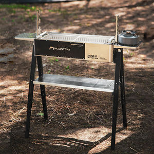 Gril de <span class=keywords><strong>barbecue</strong></span> debout 304 gril portatif de charbon de bois d'acier inoxydable de catégorie alimentaire pour des rassemblements et des barbecues à la maison extérieurs - Product Image 1