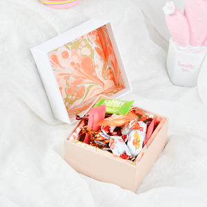 Boîte d'emballage alimentaire biodégradable avec logo personnalisé, fabriquée à la machine, en carton gris rigide, papier enduit, boîtes à bonbons pour enfants - Product Image 1