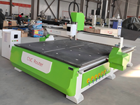 Machine de découpe et de gravure CNC 3 axes 5,5 kW pour le bois, ACM, ACP, PVC, MDF avec pompe à vide – Prix