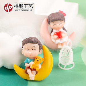 โมเดลคู่รักเด็กชายเด็กหญิง วัสดุ PVC ตัวการ์ตูนตกแต่งโต๊ะทำงาน ตกแต่งห้องนอน ของตกแต่งวันวาเลนไทน์ - Product Image 2