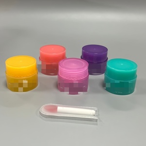 <span class=keywords><strong>Crema</strong></span> <span class=keywords><strong>Labbra</strong></span> Minerale al Gusto di Frutta in 4 Pezzi, Impermeabile, con Formula Naturale Organica Idratante, Certificata CE - Product Image 4