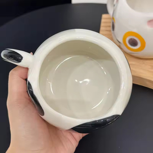 Chinese Factory Hand Drawn Cartoon <b>Cat</b> Shaped Eco-Friendly Reusable Ceramic Mugs for Back to School - Product Image 5