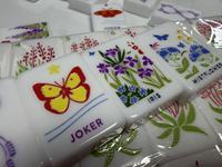 Tuiles de Mahjong Américaines au Design Moderne du Milieu du Siècle, Ensemble de Jeu de Mahjong en Acrylique Massif