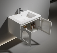Set Meja Rias Kamar Mandi Minimalis Modern yang Dipasang di Dinding dengan Kabinet Cermin LED Pintar, Lemari Penyimpanan Putih, dan Wastafel Keramik