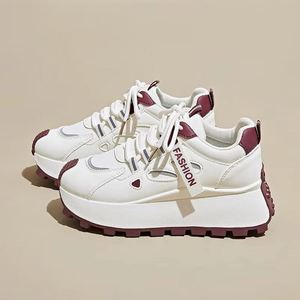 Zapatillas de otoño para estudiantes, deportivas, para correr, de ocio, estilo urbano, con suela gruesa, que aumentan la altura, tipo Dad Shoes - Product Image 1