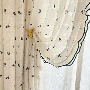 Rideau Semi-Occultant en <span class=keywords><strong>Tissu</strong></span> YCSP Luxe Personnalisé Motif Rose Noire pour Chambre, Salon et Hôtel - Product Image 1