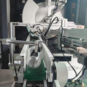 Impresora de pantalla de 8 estaciones de taza automática de alta precisión con registro de cursor Impresión multicolor para taza de papel de plástico desechable - Product Image 6