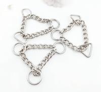 Collier de chien martingale réglable en acier inoxydable durable argenté avec anneau en D, rivets et motif triangulaire solide, laisse pour animaux de compagnie robuste