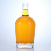 Fournisseur OEM/ODM de bouteilles en verre à fond épais pour spiritueux, conteneur haut de gamme avec bouchon à vis et sérigraphie pour Cachaça