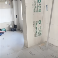 Plaques de plâtre de 12 mm résistantes à l'humidité avec surface en papier, pour murs secs intérieurs et applications hôtelières – Approvisionnement direct usine à prix abordable