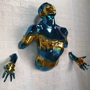 โรงงานขายส่ง รับออกแบบ งานประติมากรรมติดผนัง 3 มิติ รูปคน ทำจากเรซิ่นและไฟเบอร์กลา<span class=keywords><strong>ส</strong></span> <span class=keywords><strong>ส</strong></span>ีแดง ขนาดเท่าคนจริง งานฝีมือ - Product Image 6