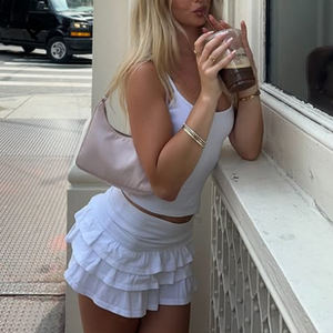 Conjunto de dos piezas Ropa de mujer Trajes al por mayor para damas Camiseta sin mangas de 2 piezas de alta calidad y conjunto de Falda plisada - Product Image 3