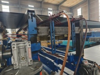 Carrelage faisant la machine de panneau sandwich pu Pir automatisation de la machine de panneau sandwich Pu ligne de panneau sandwich en polyuréthane usine dixin