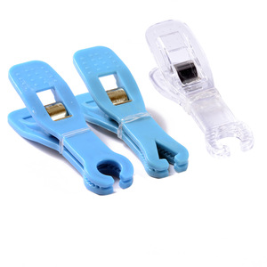 คีมหนีบแบบสามเหลี่ยมใช้แล้วทิ้งสำหรับเจาะหู ลิ้น และร่างกาย - Product Image 1