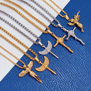 Collier à main Hasma sans ternissement bijoux plaqués or personnalisés vente en gros en acier inoxydable Cupidon ange boussole pendentif collier Zeus - Product Image 2