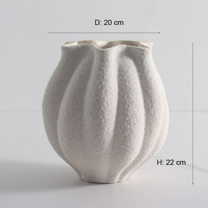 <span class=keywords><strong>Vaso</strong></span> in Ceramica per Composizioni Floreali Irregolari, Estetica Semplice, Ecologico, Colori e Forme Personalizzabili, per Tavoli da Matrimonio - Product Image 4