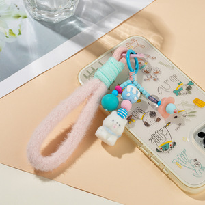 Porte-clés en peluche Mini chien, breloque en acrylique, fil de coton, alliage, forme 3D, pendentif pour sac à dos, cadeau Hiver 2025 - Product Image 4